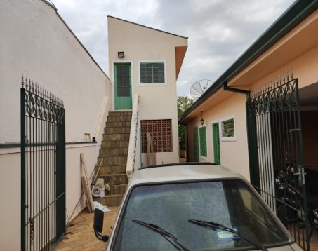 Casa com 3 quartos na Vila Lutfalla (foto 4 de 6)