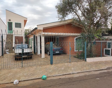 Casa com 3 quartos na Vila Lutfalla (foto 6 de 6)
